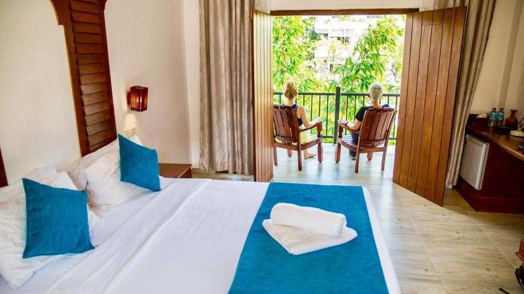 Sundaras & 4* Dambulla